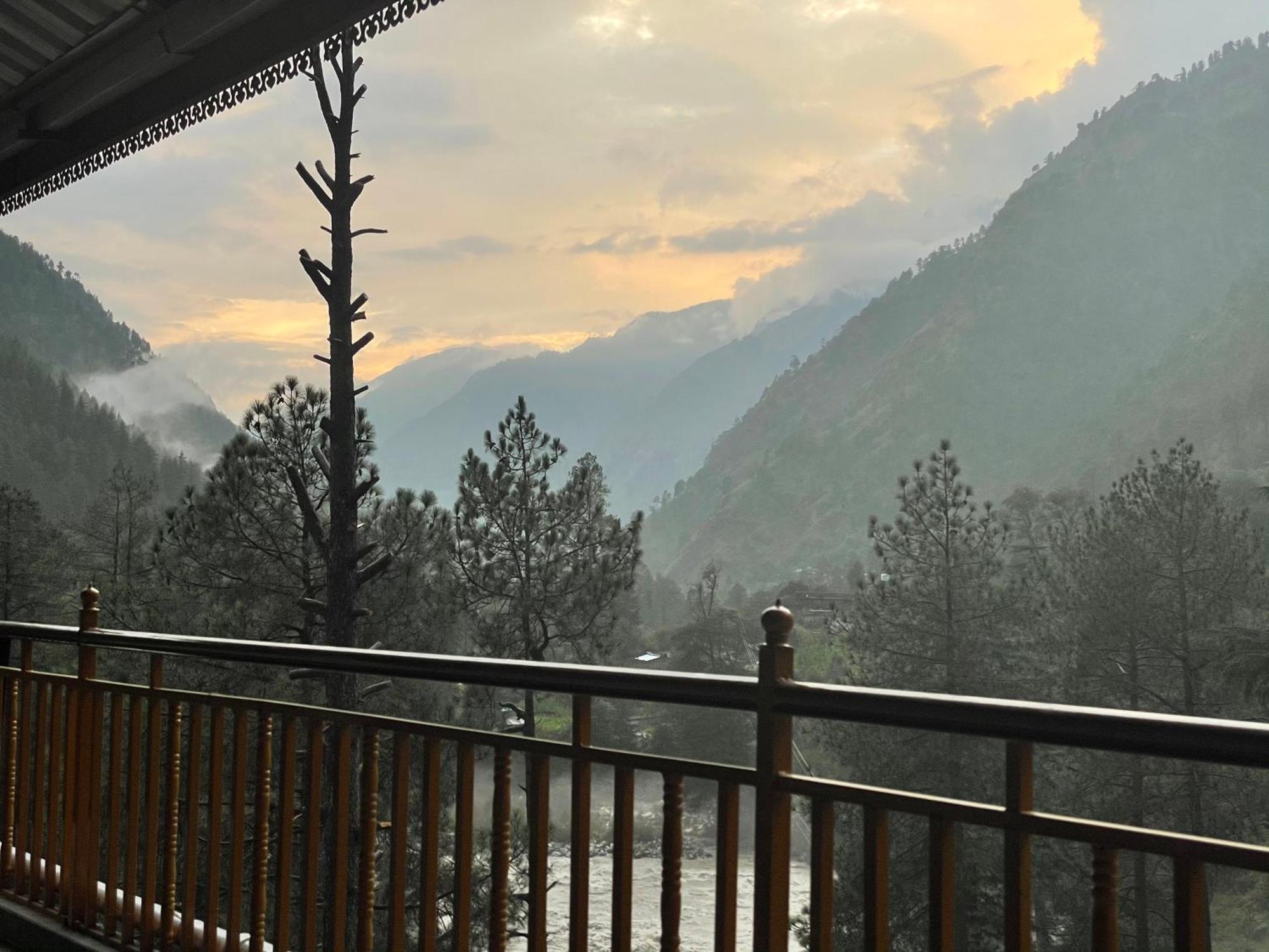 Highland Spirit 2 Hotel Kasol Buitenkant foto